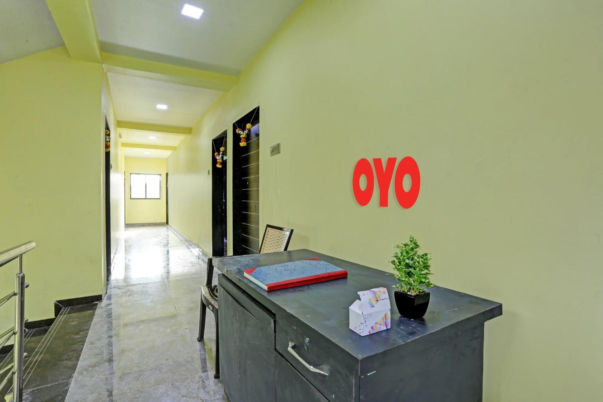 Hotel O Om Sai Residency Lodging And Boarding Taloje Budrukh Dış mekan fotoğraf